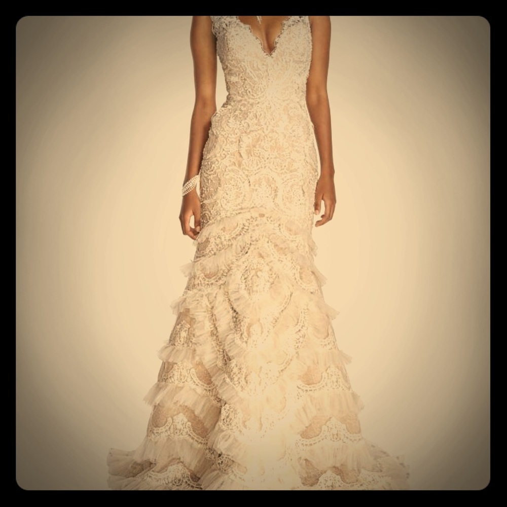 NWT Galina Signature Lace Gown Sz 10